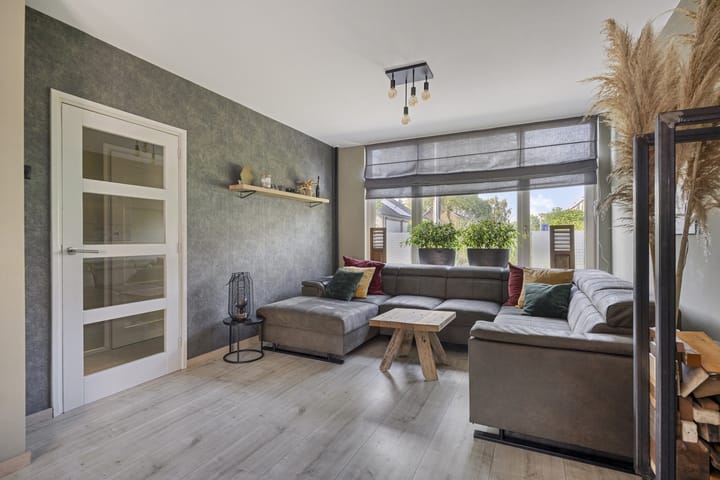 Foto 8 van Adama van Scheltemastraat 13