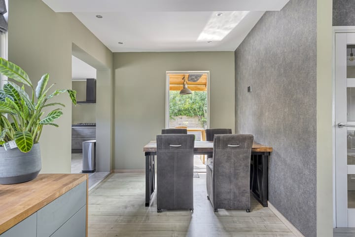 Foto 12 van Adama van Scheltemastraat 13