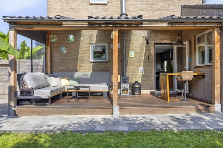 Foto 31 van Adama van Scheltemastraat 13