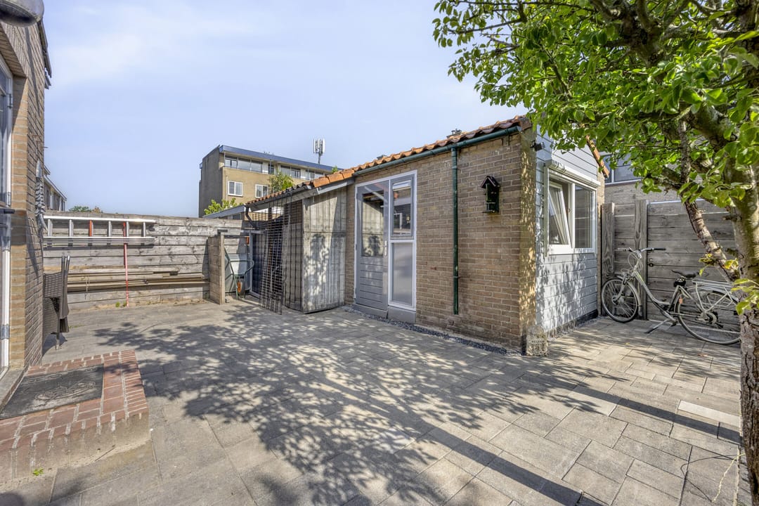 Foto 38 van Adama van Scheltemastraat 13