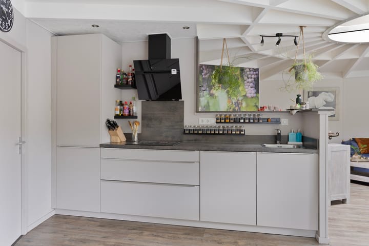 Foto 12 van Paganinistraat 15