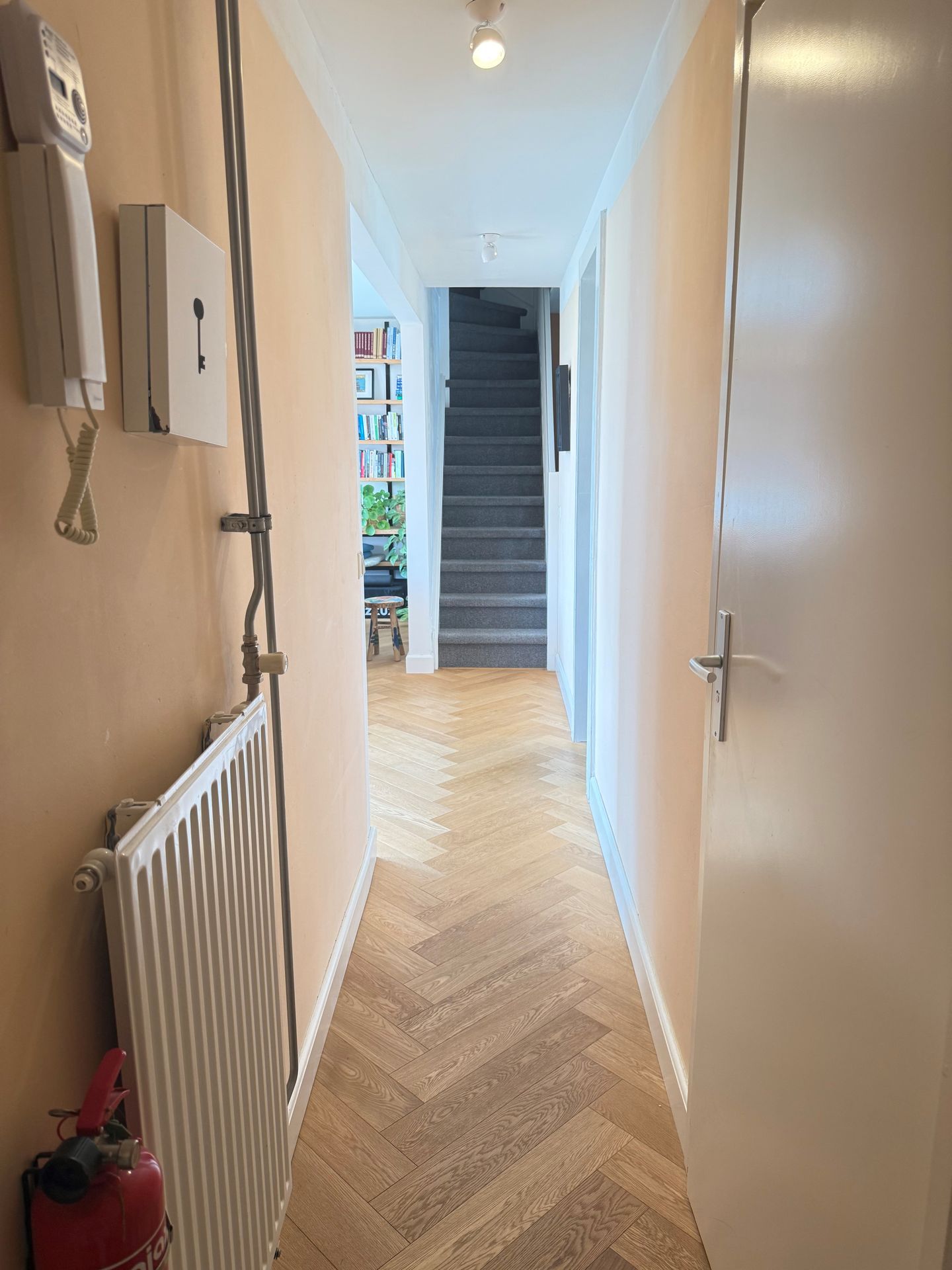 Photo 14 of Domselaerstraat 61-3