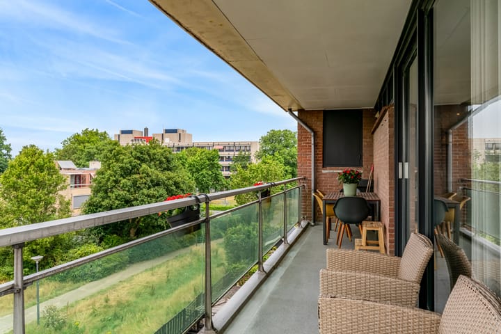 Foto 32 van Hoeker 53