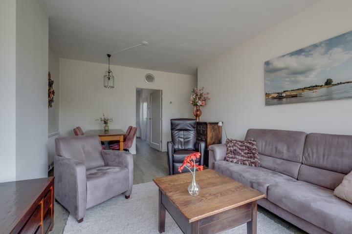 Foto 10 van Mezenlaan 67