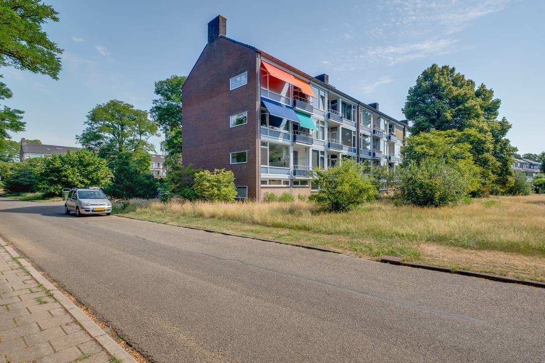 Foto 28 van Mezenlaan 67