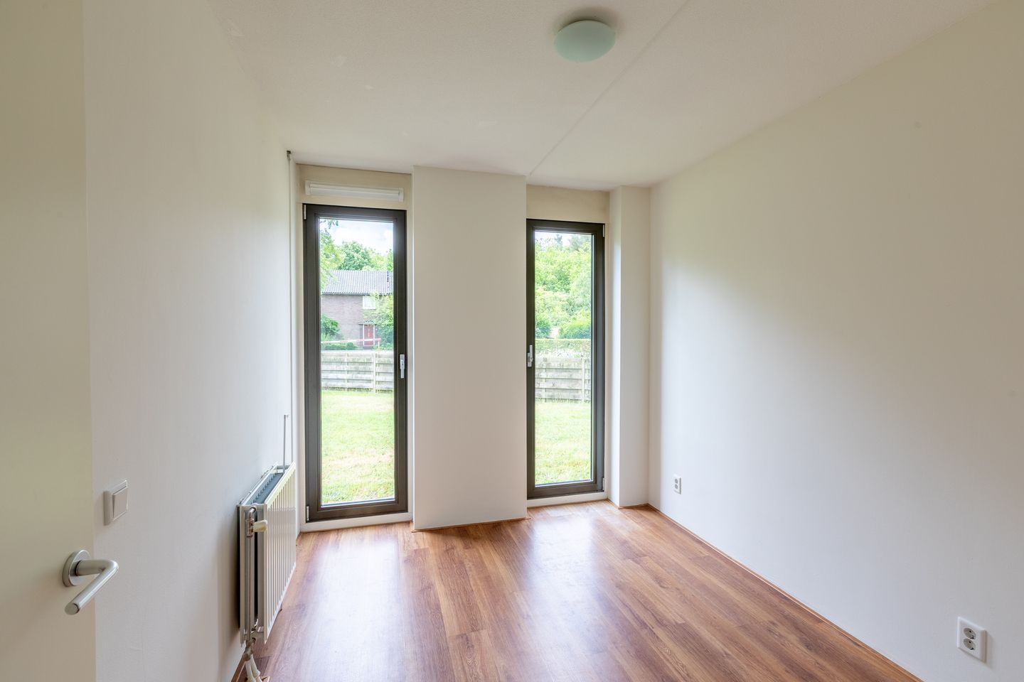 Foto 5 van Charlotte de Bourbonstraat 11