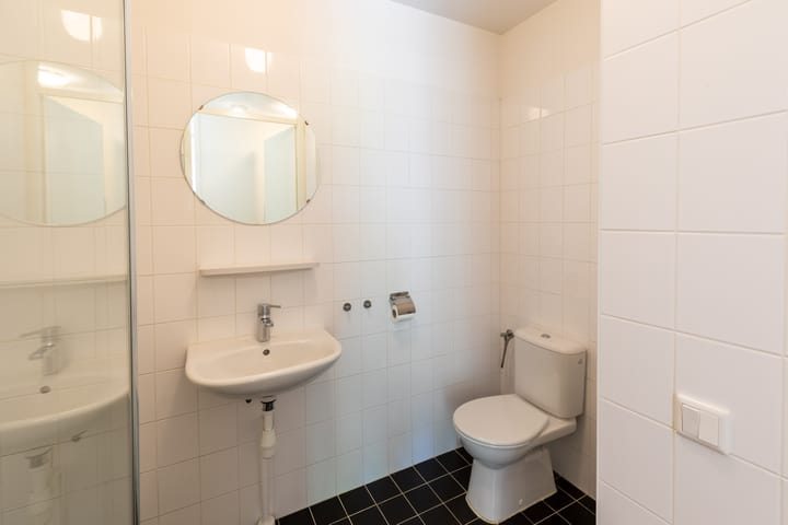 Photo 8 of Charlotte de Bourbonstraat 11