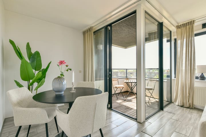 Foto 5 van Ladogameerhof 34