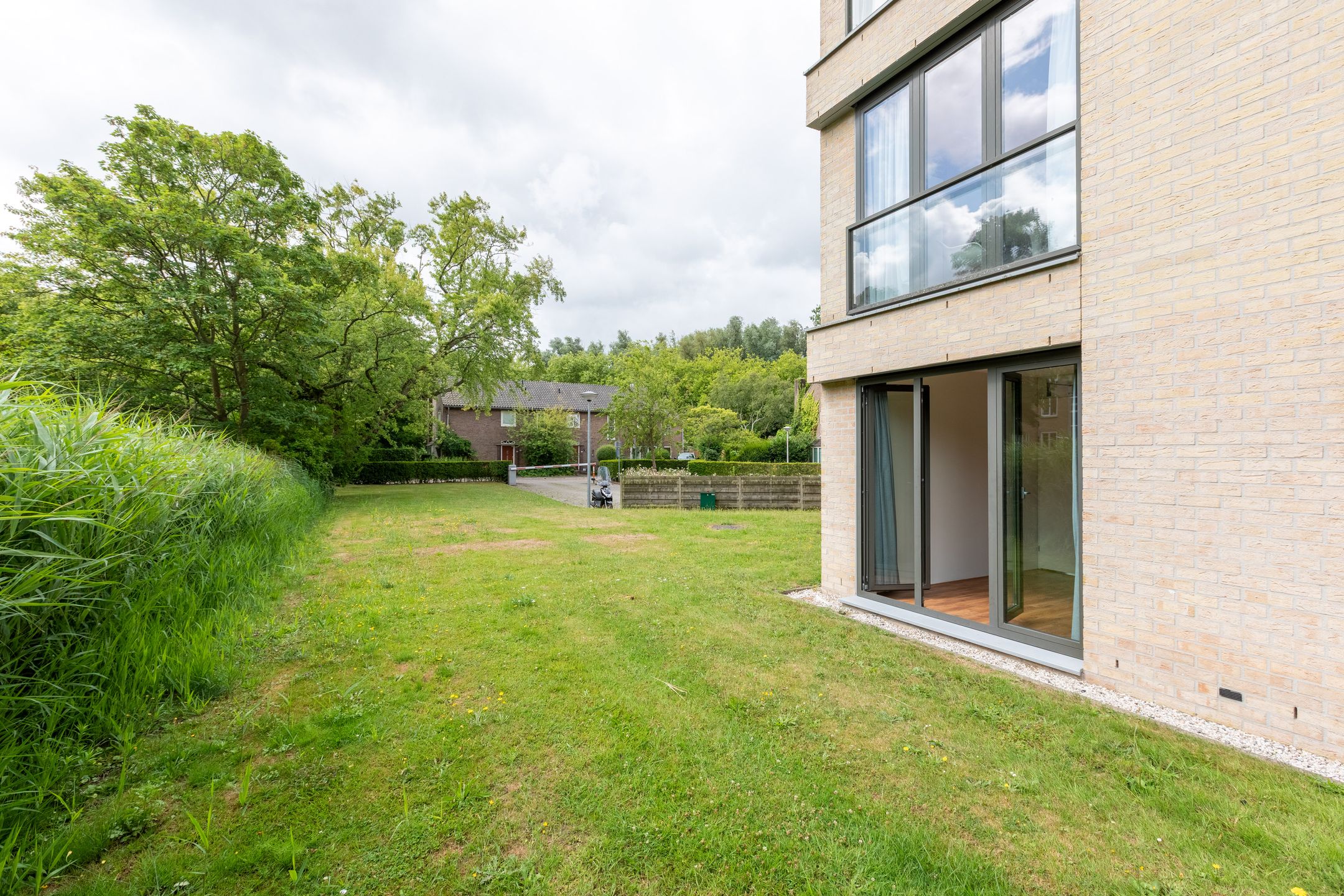 Foto 15 van Charlotte de Bourbonstraat 11