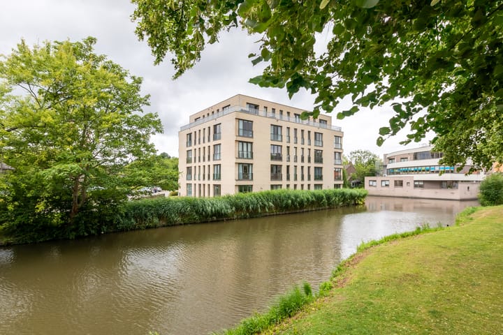 Photo 18 of Charlotte de Bourbonstraat 11