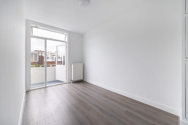 Foto 16 van Nunspeetlaan 460