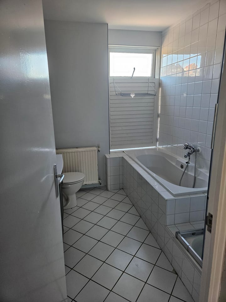 Foto 28 van Tolstoistraat 43