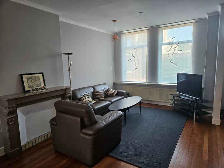 Foto 6 van Tolstoistraat 43