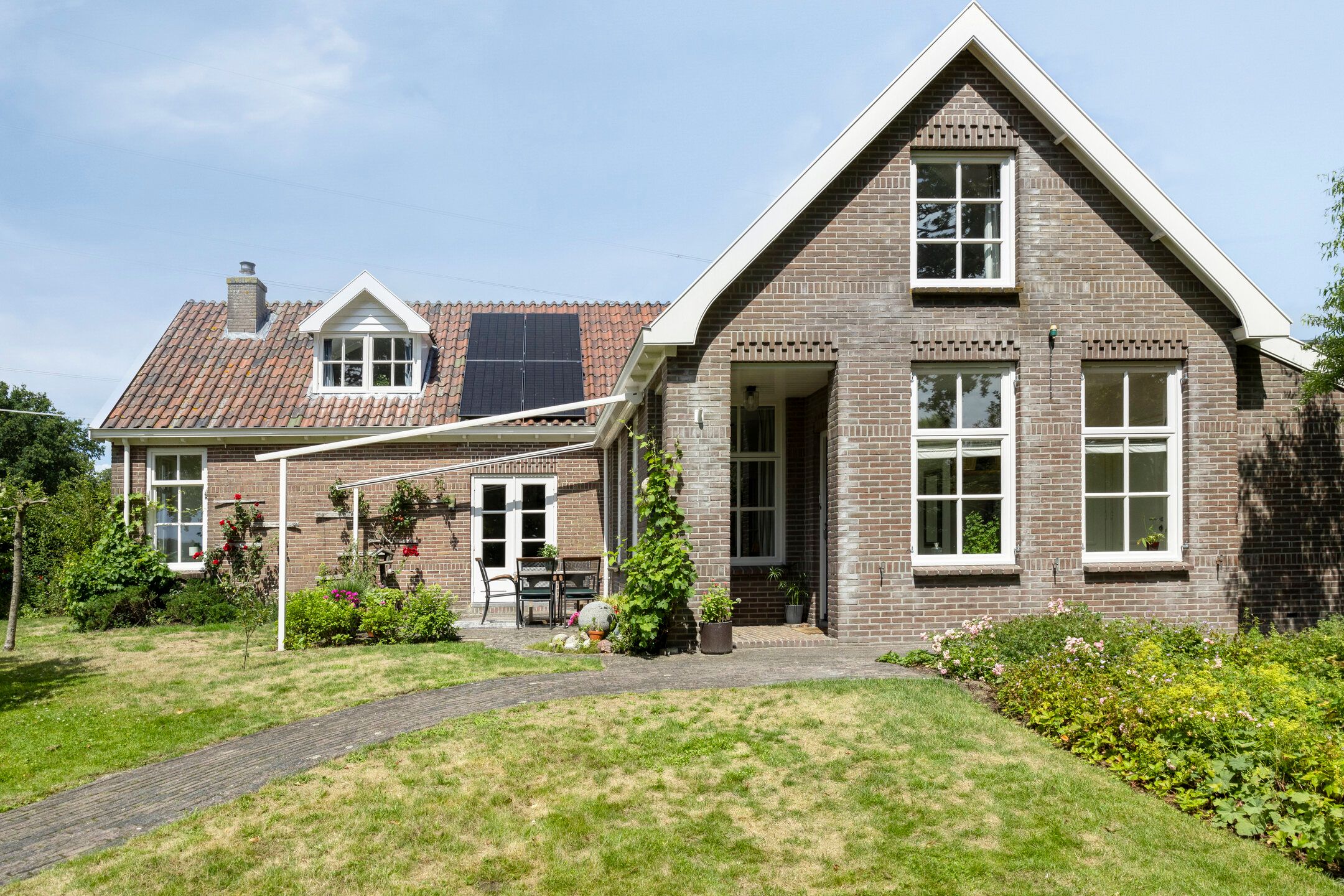 Foto 6 van Bloemberg 24