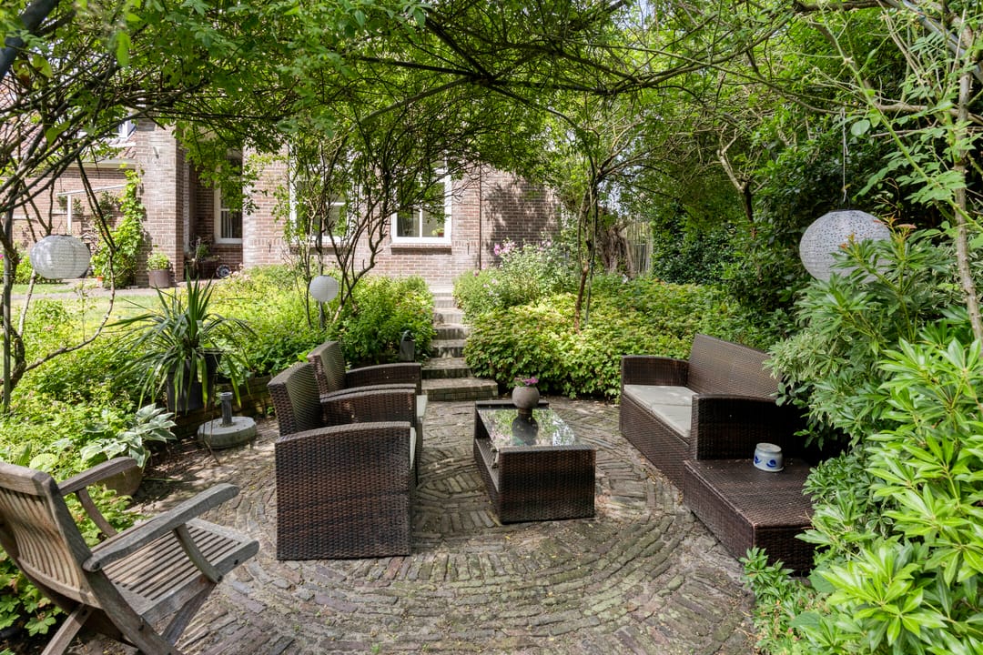 Foto 53 van Bloemberg 24