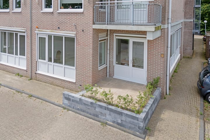 Foto 1 van Leonard Springerlaan 35-19