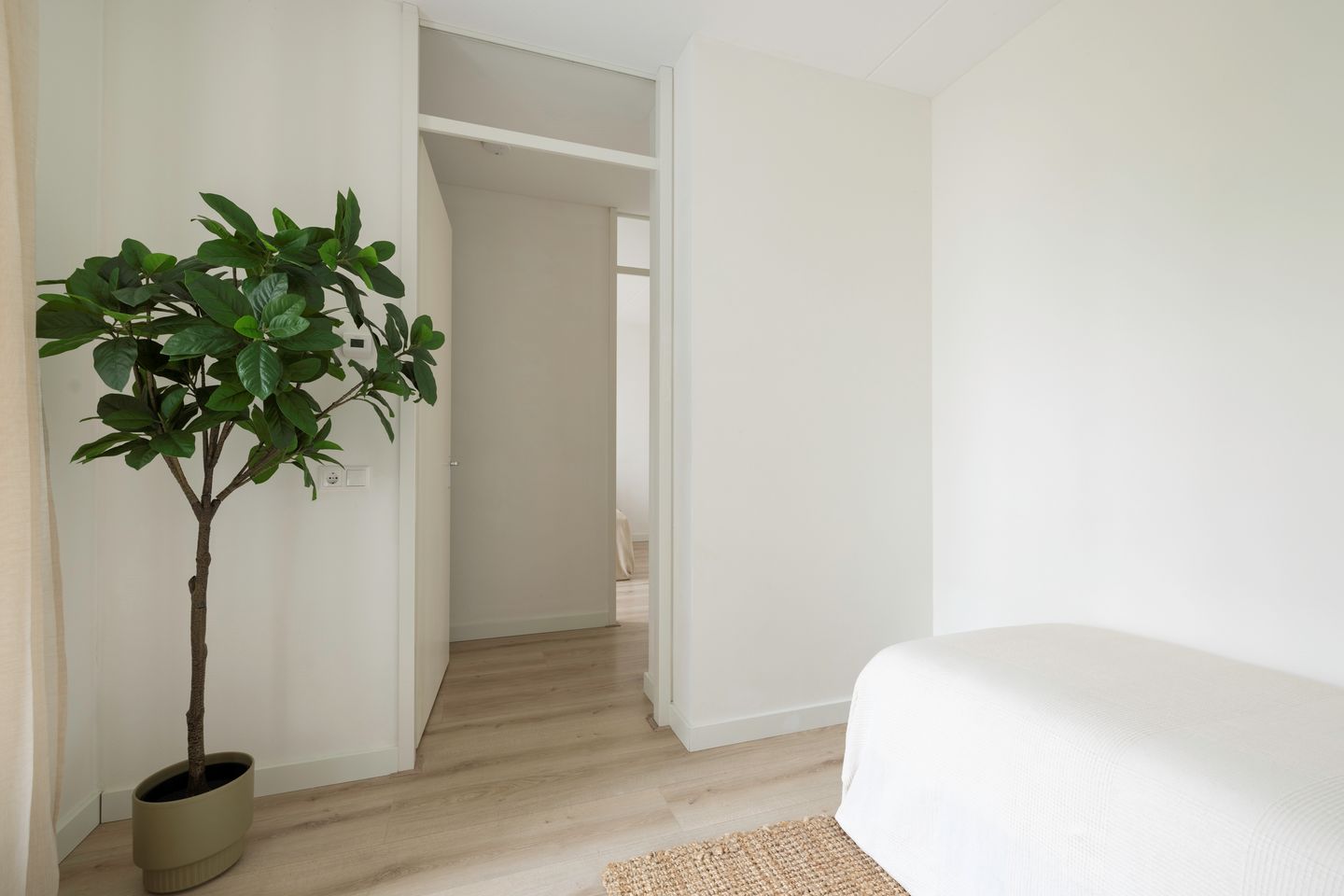 Photo 19 of Carel Willinkgracht 497