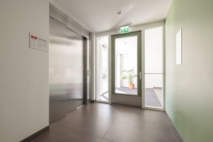 Foto 27 van Carel Willinkgracht 497