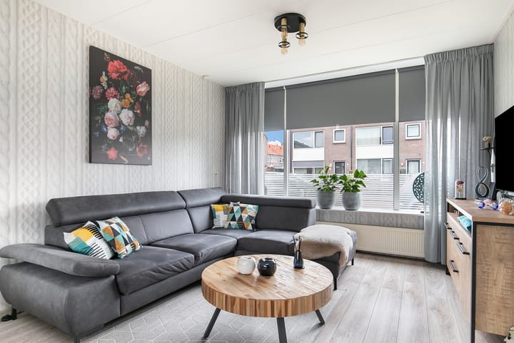 Foto 8 van Claude Fonteijnestraat 36