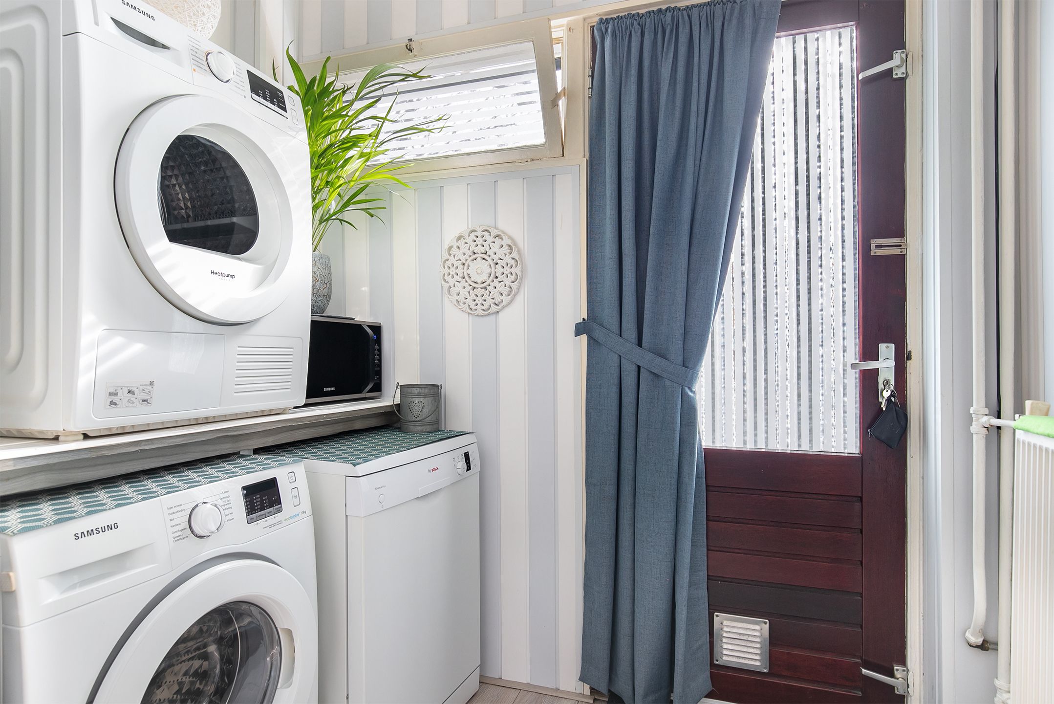 Foto 21 van Claude Fonteijnestraat 36