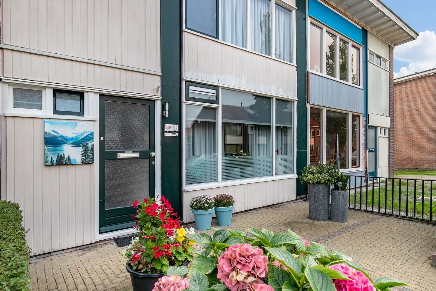 Foto 25 van Claude Fonteijnestraat 36