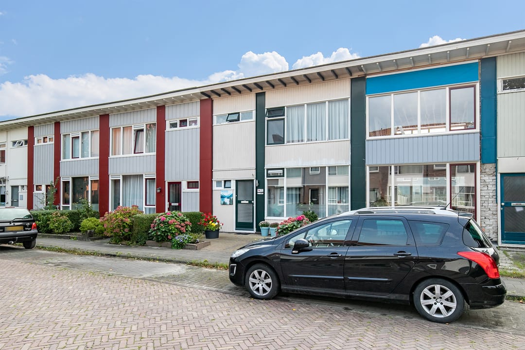 Foto 26 van Claude Fonteijnestraat 36