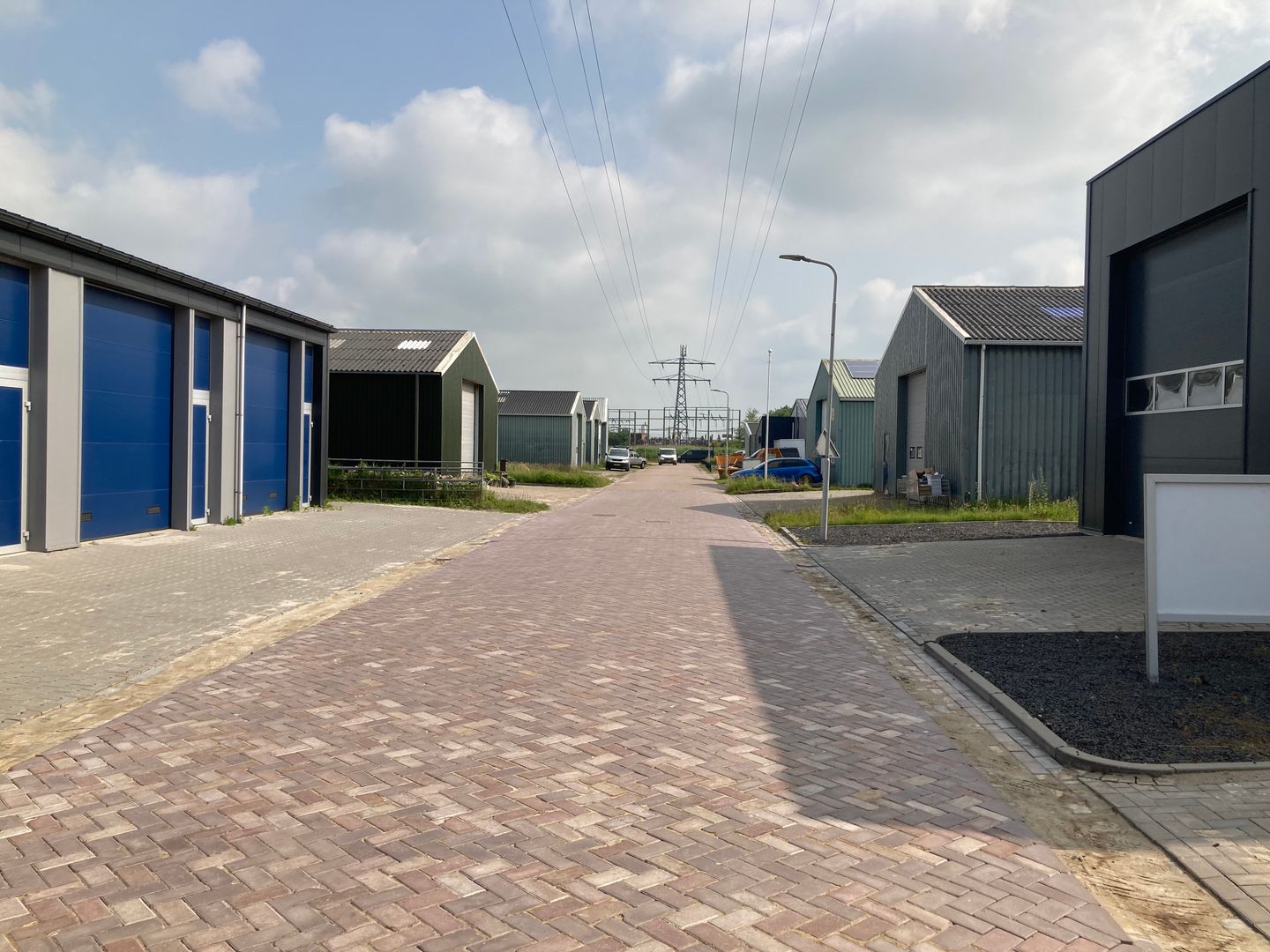 View photo 4 of Damzijl 9