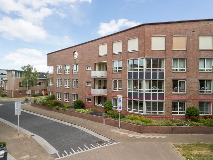 Foto 2 van Nelson Mandelalaan 28