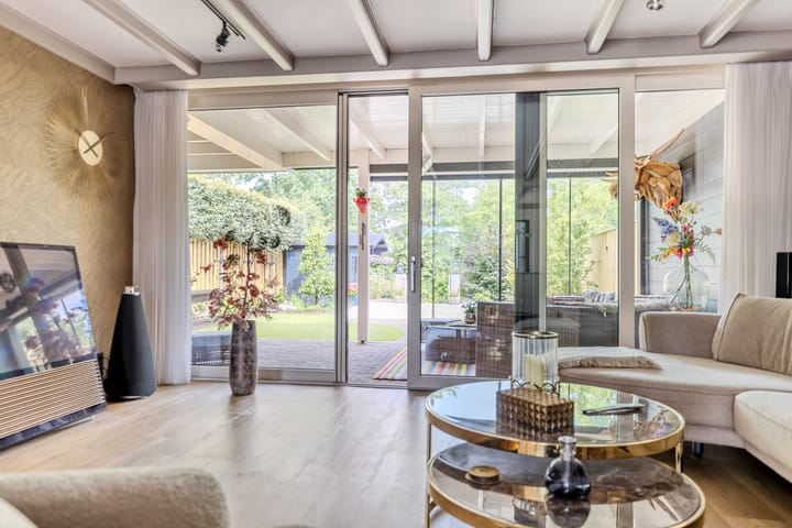 Foto 7 van van Mieroplaan 47