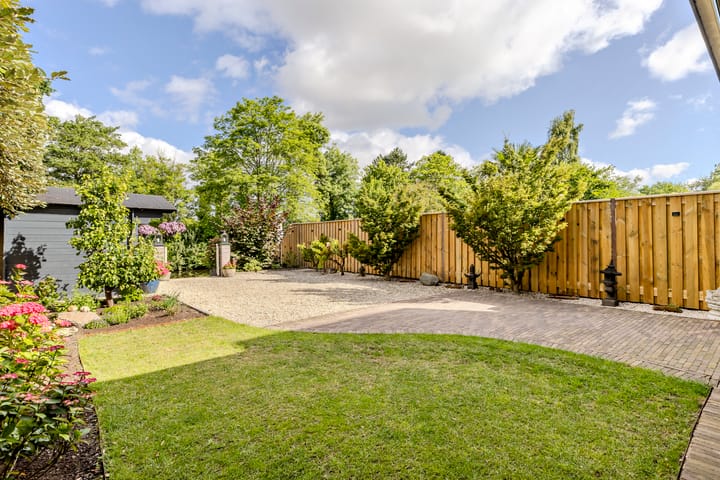 Foto 39 van van Mieroplaan 47