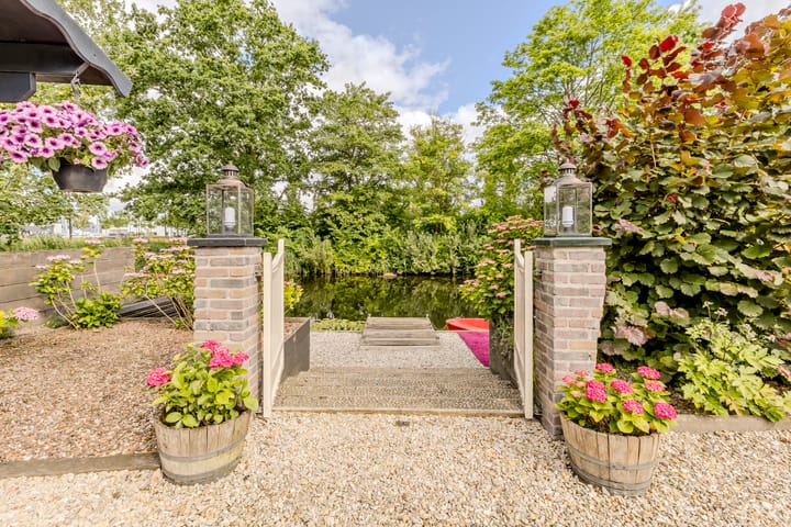 Foto 41 van van Mieroplaan 47