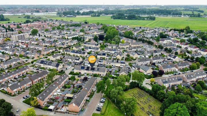 Photo 2 of Albert Schweitzerlaan 20