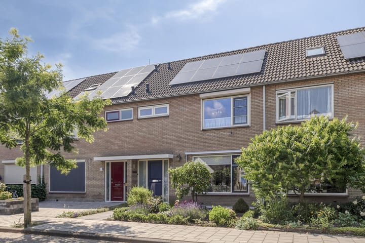 Photo 25 of Albert Schweitzerlaan 20