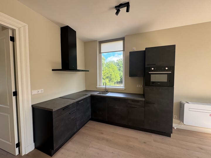 Photo 7 of Stationsweg 103-B