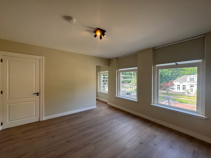 Photo 14 of Stationsweg 103-B