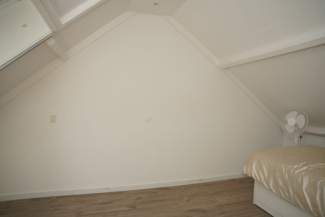 Photo 28 of Zuidpoortstraat 18