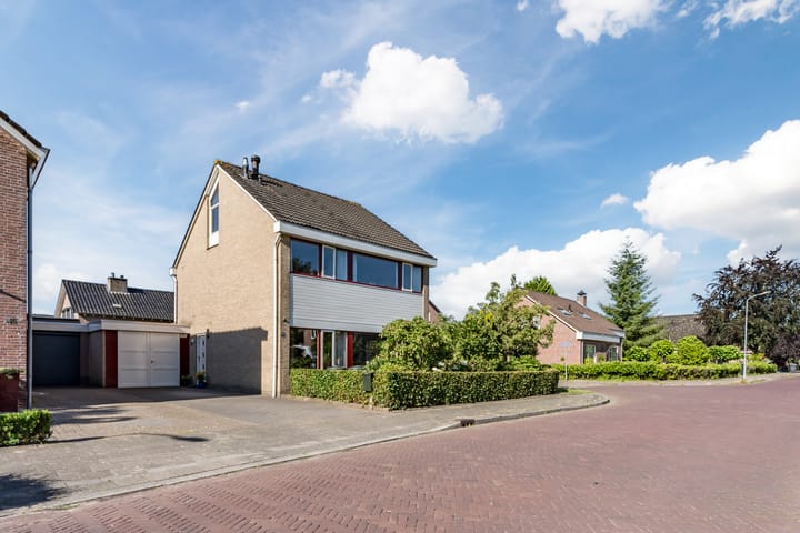 Foto 41 van Nachtegaalweg 44