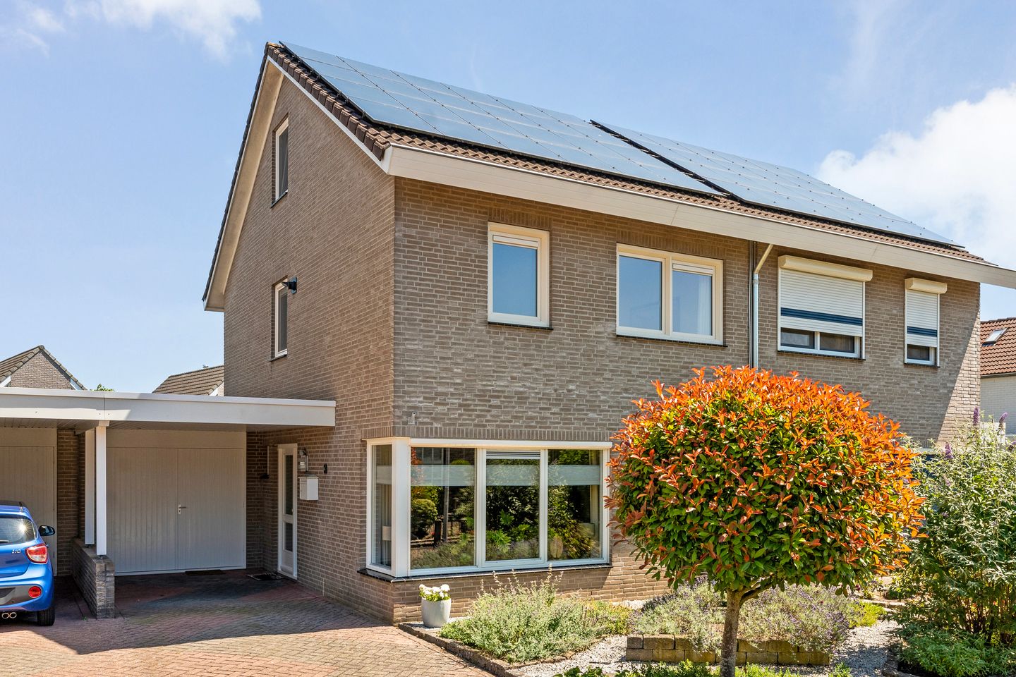 Foto 1 van Neerkanne 3