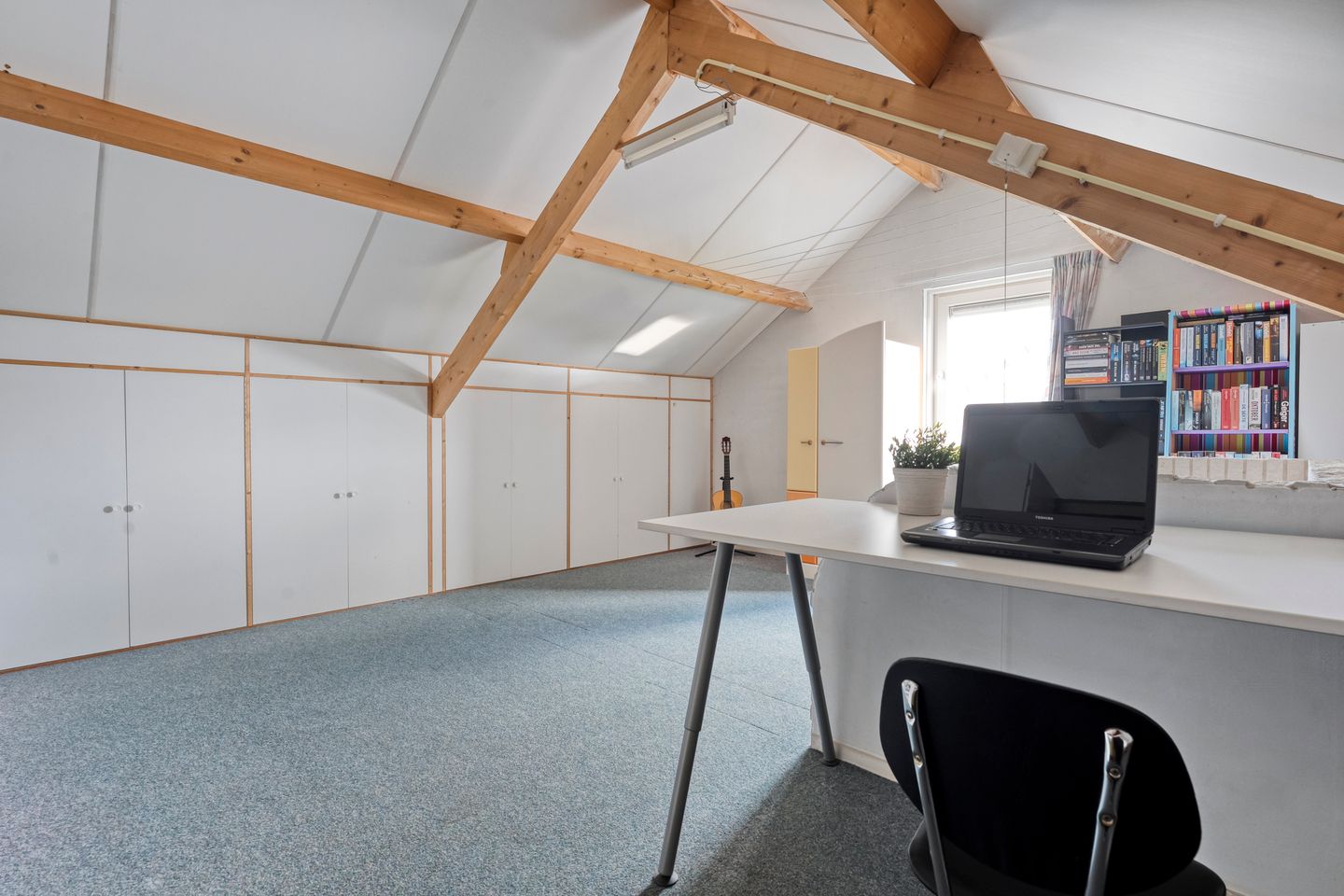 Foto 20 van Neerkanne 3