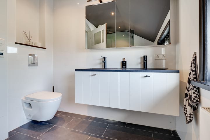 Foto 20 van Woerdlaan 8