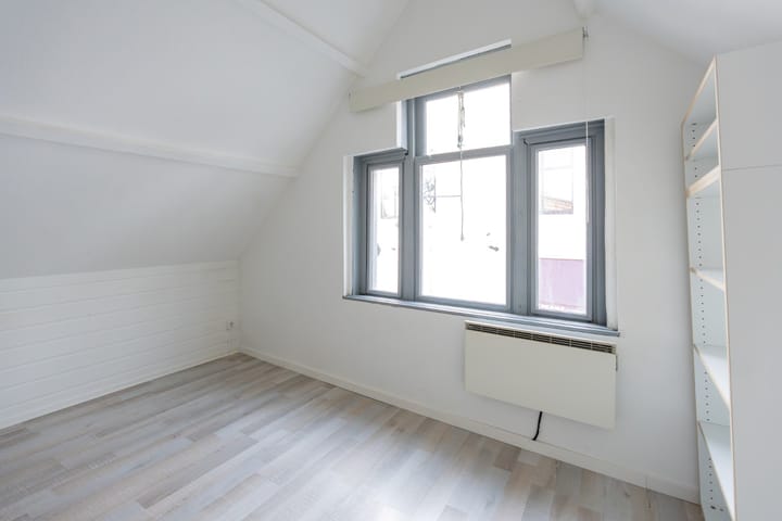 Foto 13 van Molenstraat 4