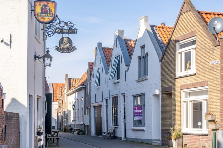 Foto 27 van Molenstraat 4