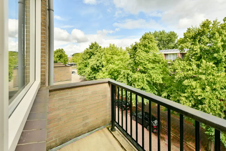 Foto 11 van Gijsbrecht van IJselsteinstraat 219