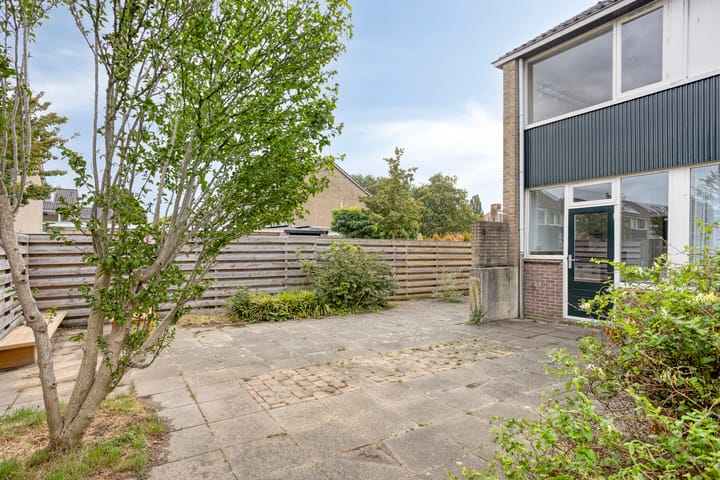 Foto 27 van Rouppe van der Voortlaan 76