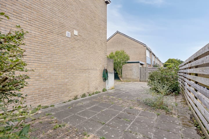 Foto 28 van Rouppe van der Voortlaan 76