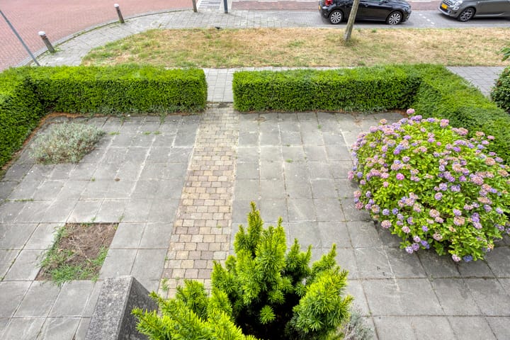 Foto 30 van Rouppe van der Voortlaan 76