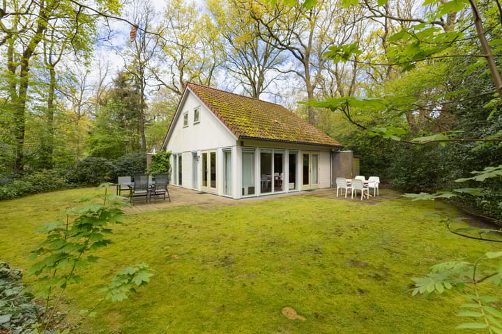 Foto 33 van Fonteinwei 12-12