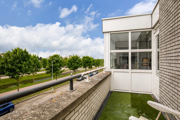 Foto 31 van Reina Prinsen Geerligsdreef 87