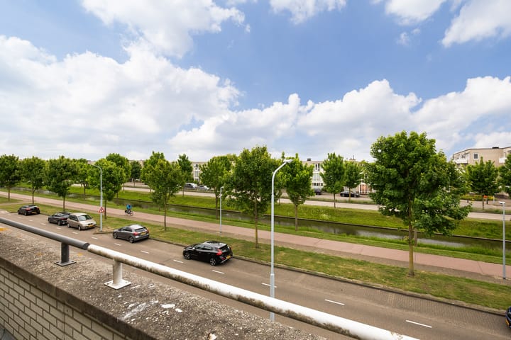 Foto 33 van Reina Prinsen Geerligsdreef 87