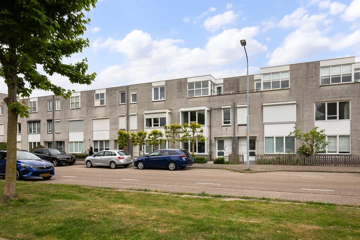 Foto 38 van Reina Prinsen Geerligsdreef 87